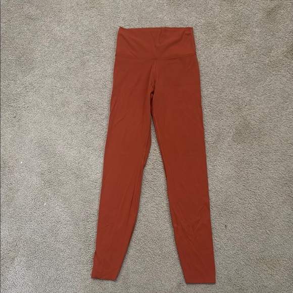 Nike Rust Colored High-Waisted Leggings - Picture 1 of 6